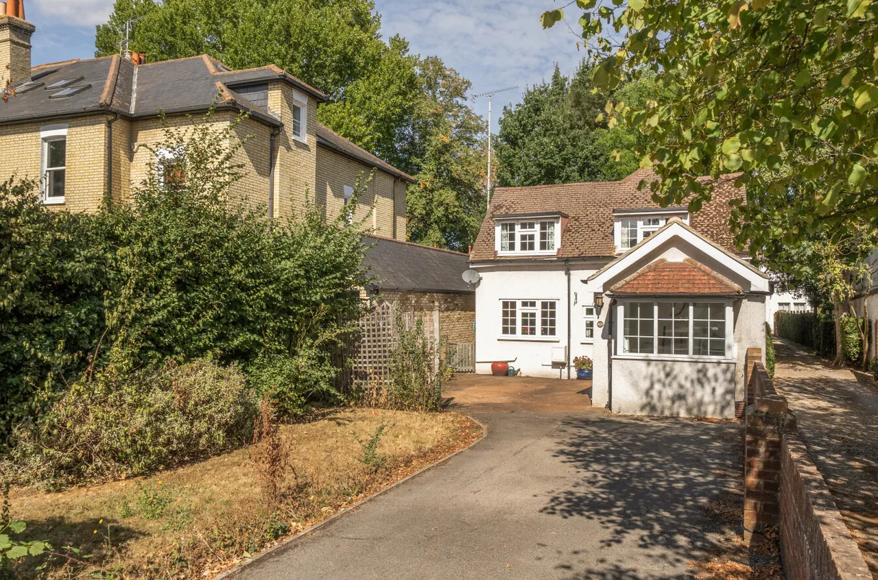 Rydens Road, Walton-On-Thames, KT12, photo 15