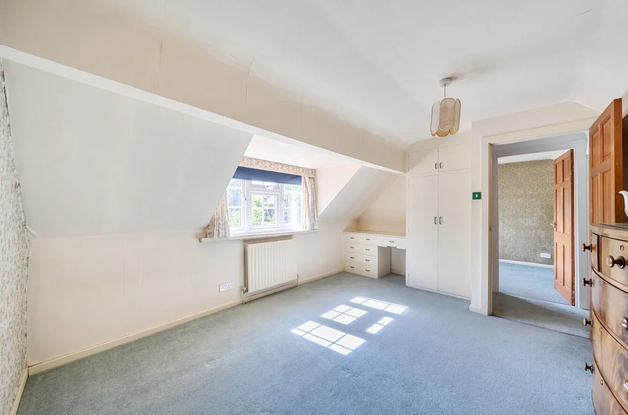 Rydens Road, Walton-On-Thames, KT12, photo 10