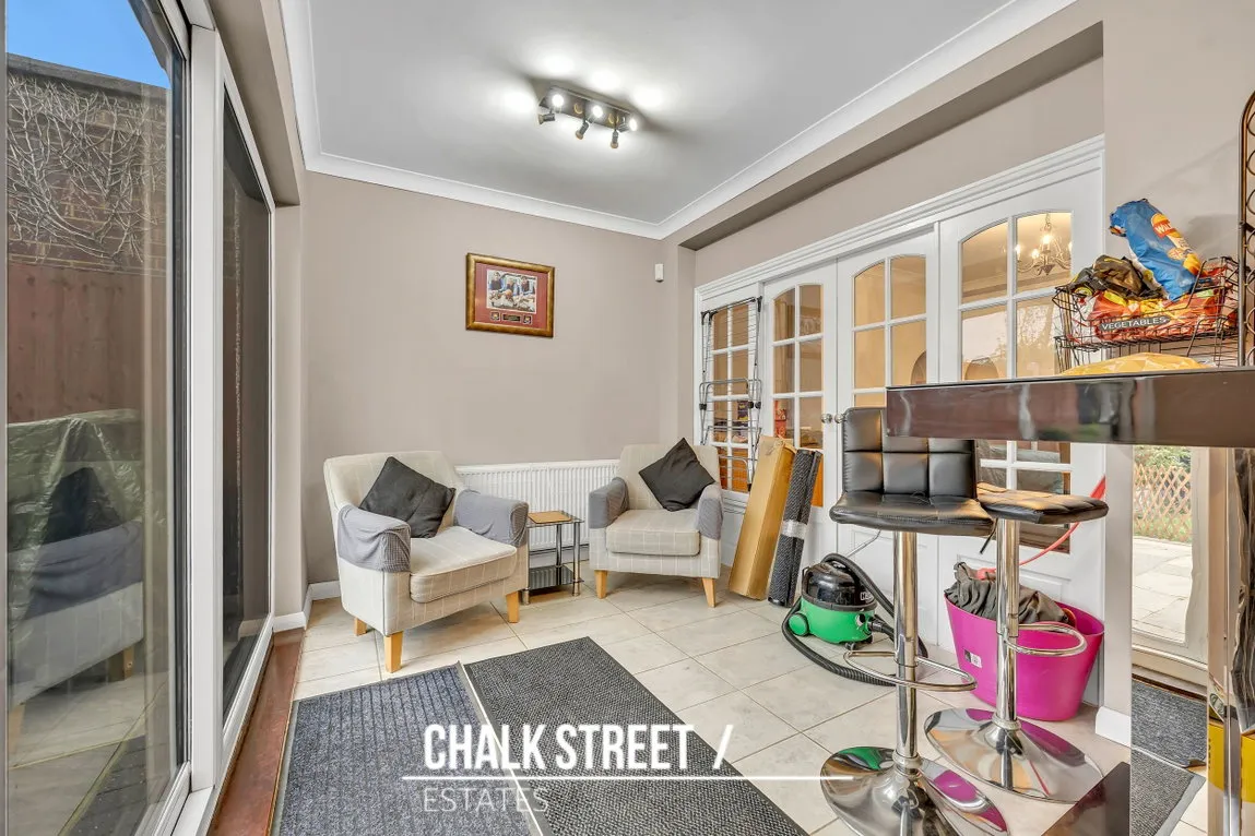 Cecil Avenue, Hornchurch, RM11 2ND, photo 8