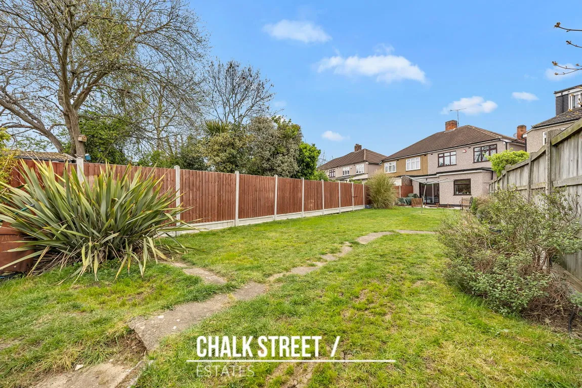 Cecil Avenue, Hornchurch, RM11 2ND, photo 19
