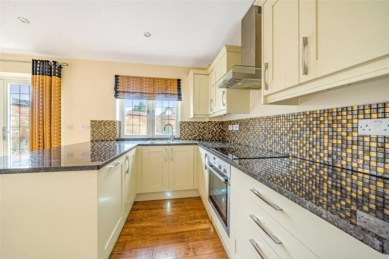 Firs Cottages, The Firs, HP22, photo 16