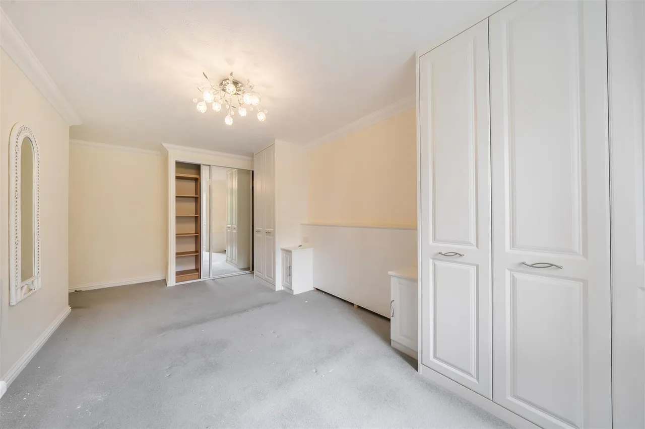 High Street, Rickmansworth, WD3, photo 7