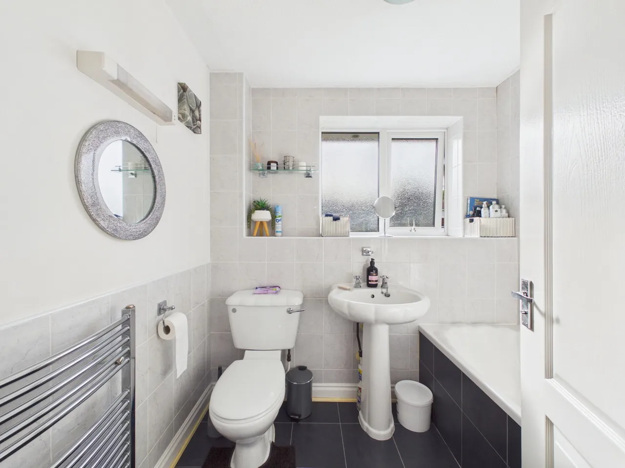 Tanglewood Close, Shifnal, TF11, photo 23