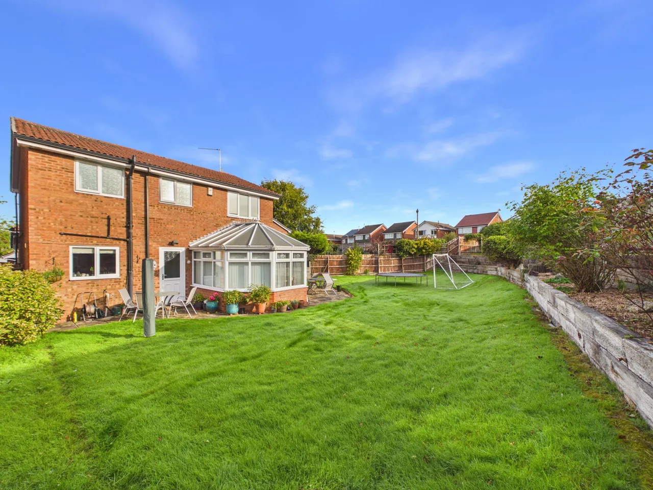 Tanglewood Close, Shifnal, TF11, photo 28