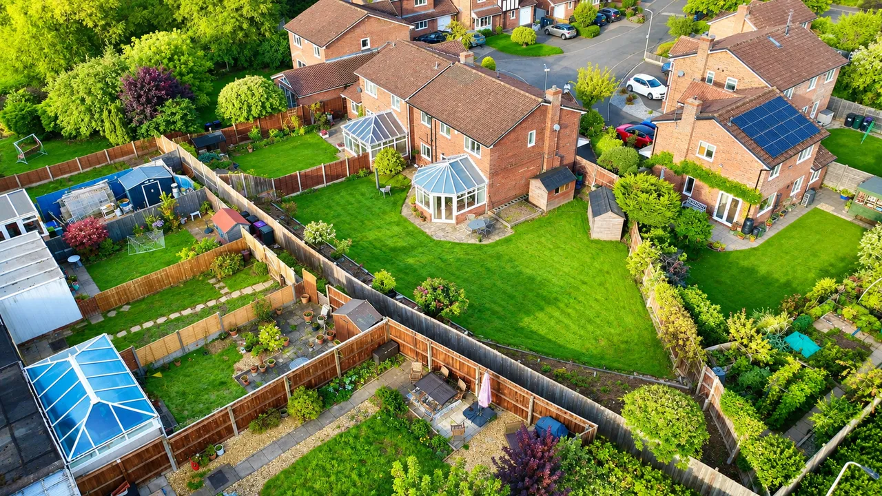 Tanglewood Close, Shifnal, TF11, photo 26