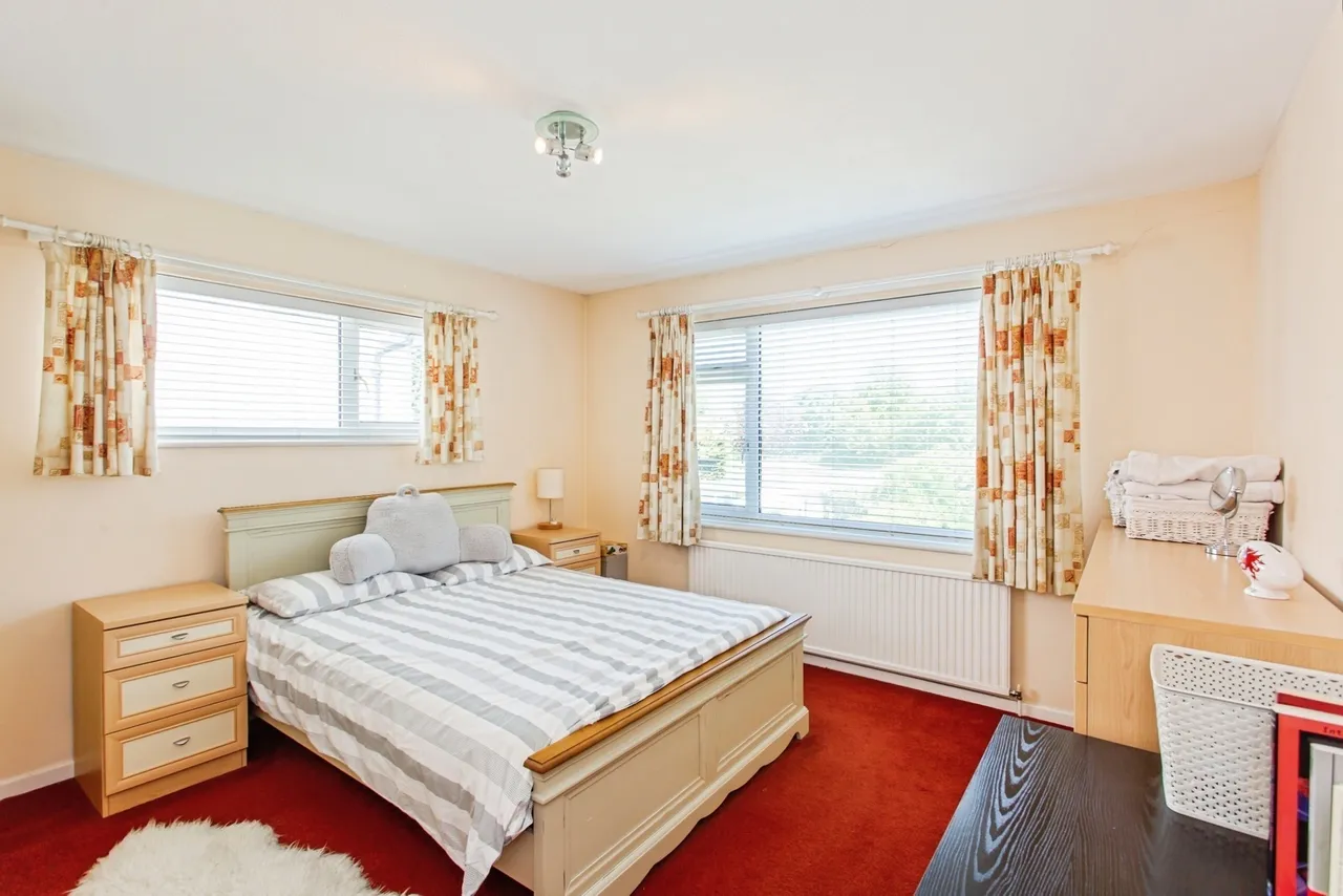Ashurst Avenue, Southend-on-Sea, Essex, SS2, photo 8
