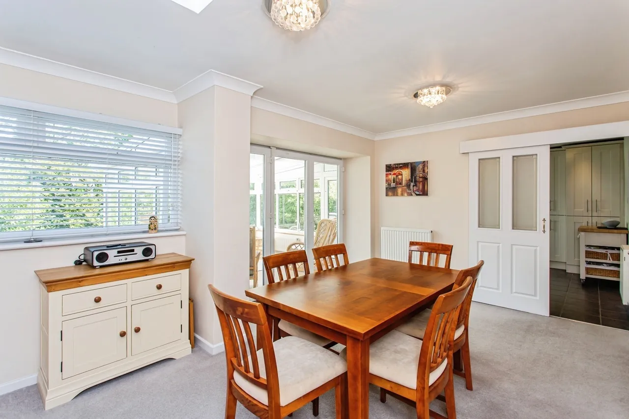 Ashurst Avenue, Southend-on-Sea, Essex, SS2, photo 11