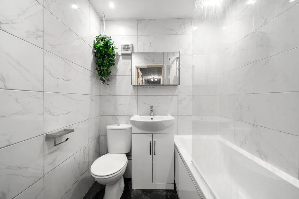 Addlestone Park, Addlestone KT15 1RY, photo 8