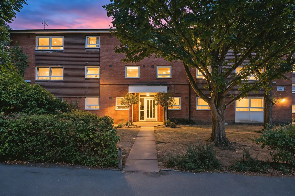 Addlestone Park, Addlestone KT15 1RY, photo 12