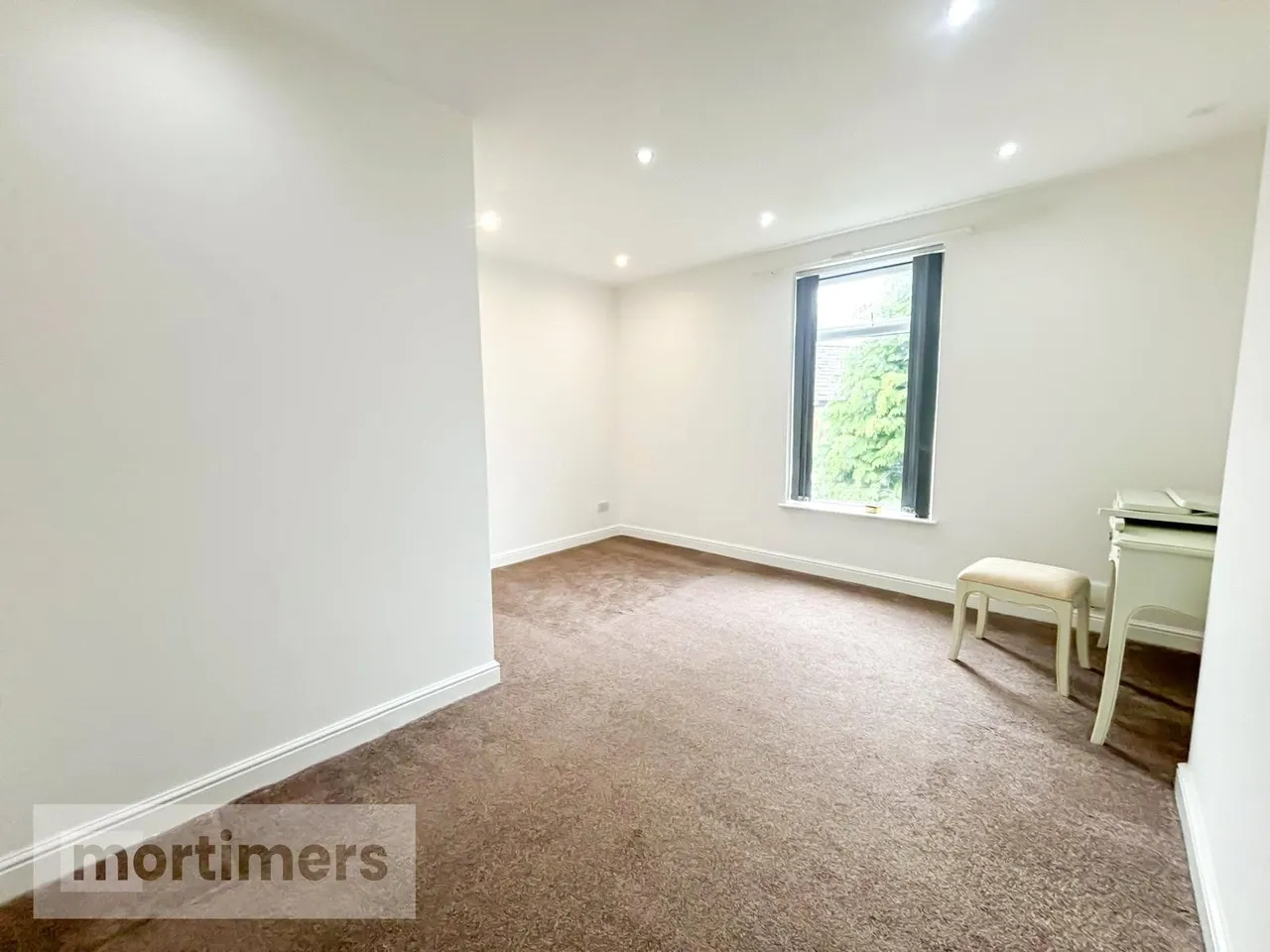 Kirby Road, Blackburn, BB2, photo 10