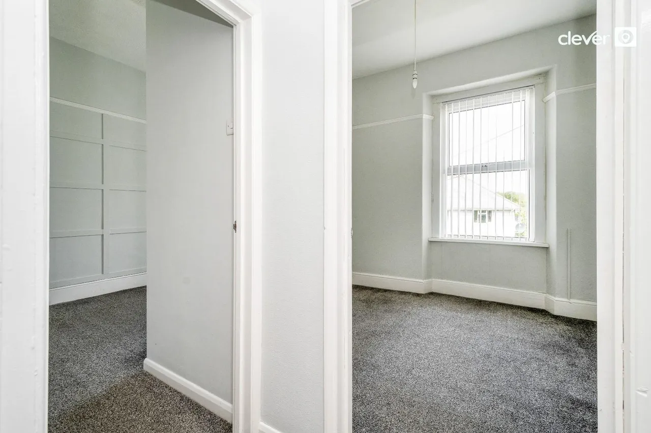 Bayswater Road, Central, photo 20