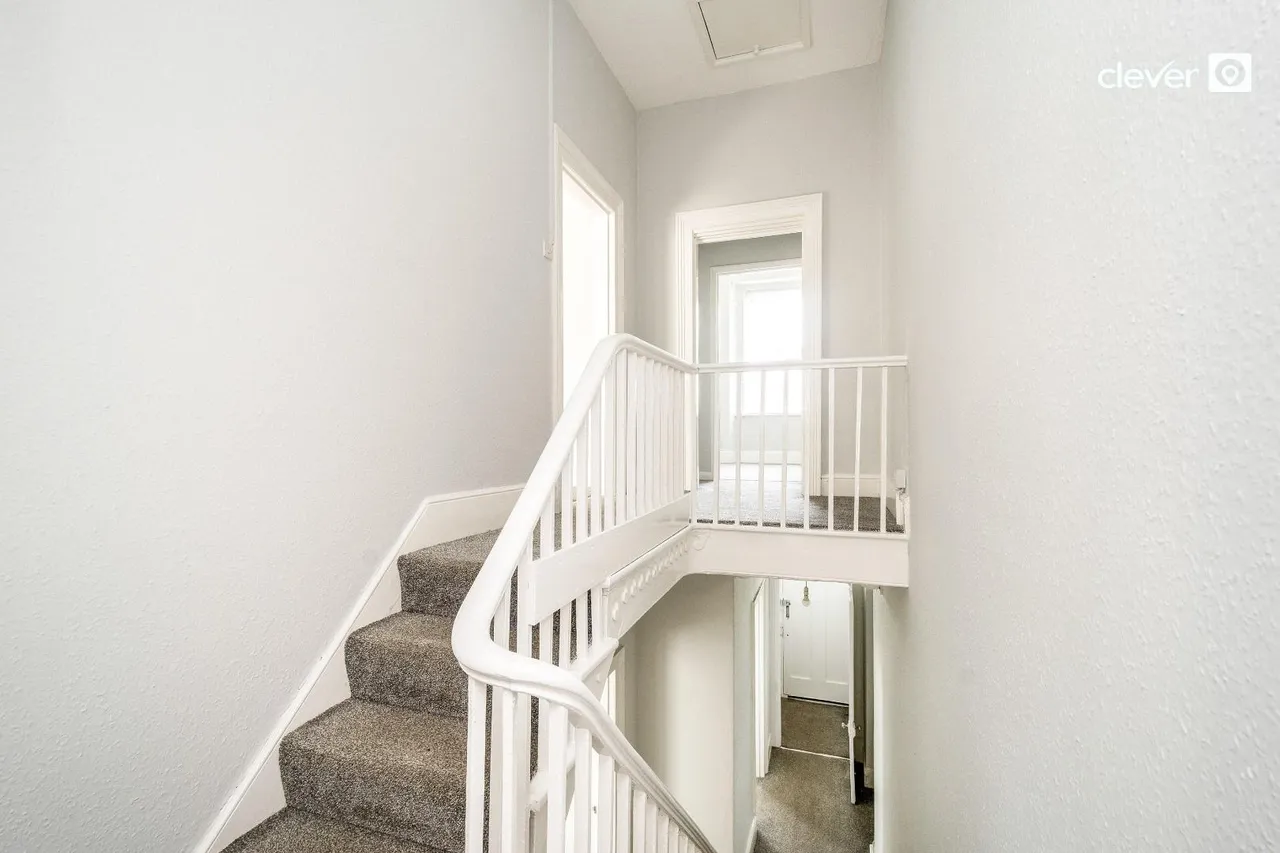 Bayswater Road, Central, photo 19