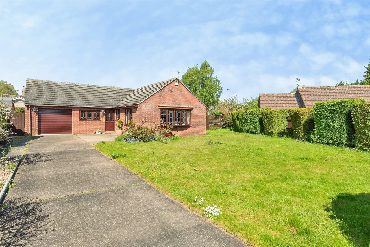 2 bed house for sale — Hall Park, Great Hale, Sleaford