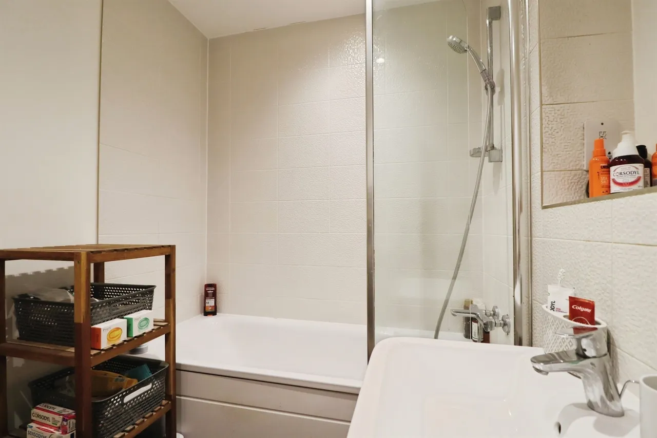 Trem Elai, Penarth, CF64, photo 12