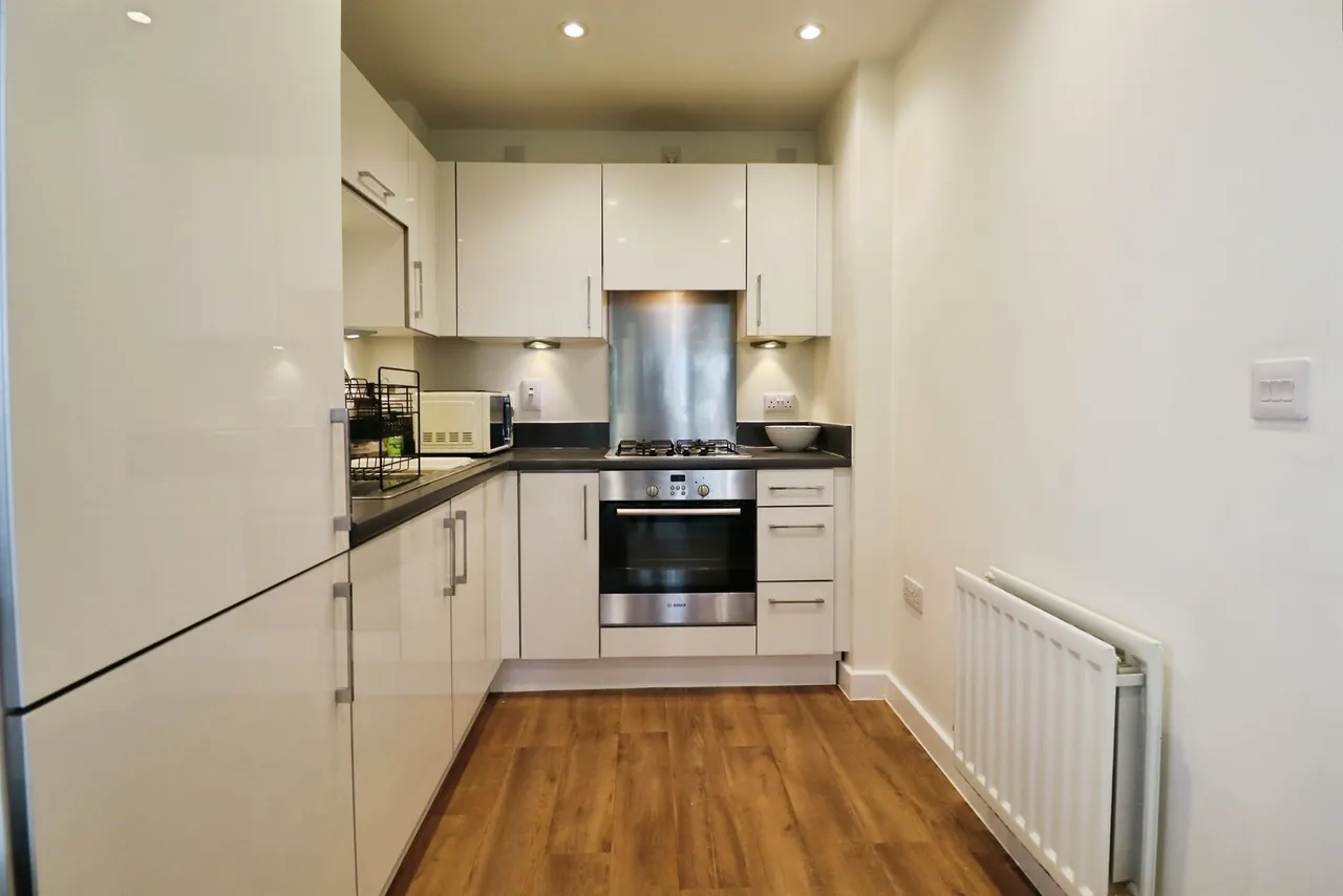 Trem Elai, Penarth, CF64, photo 7