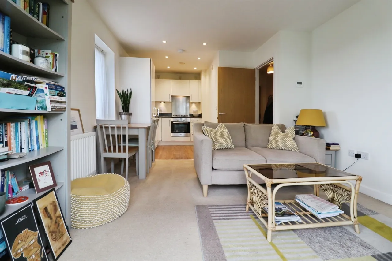 Trem Elai, Penarth, CF64, photo 8