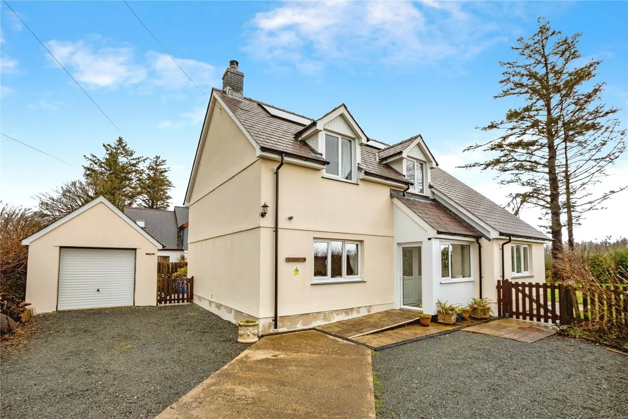 3 bed house for sale, Boncath, SA37