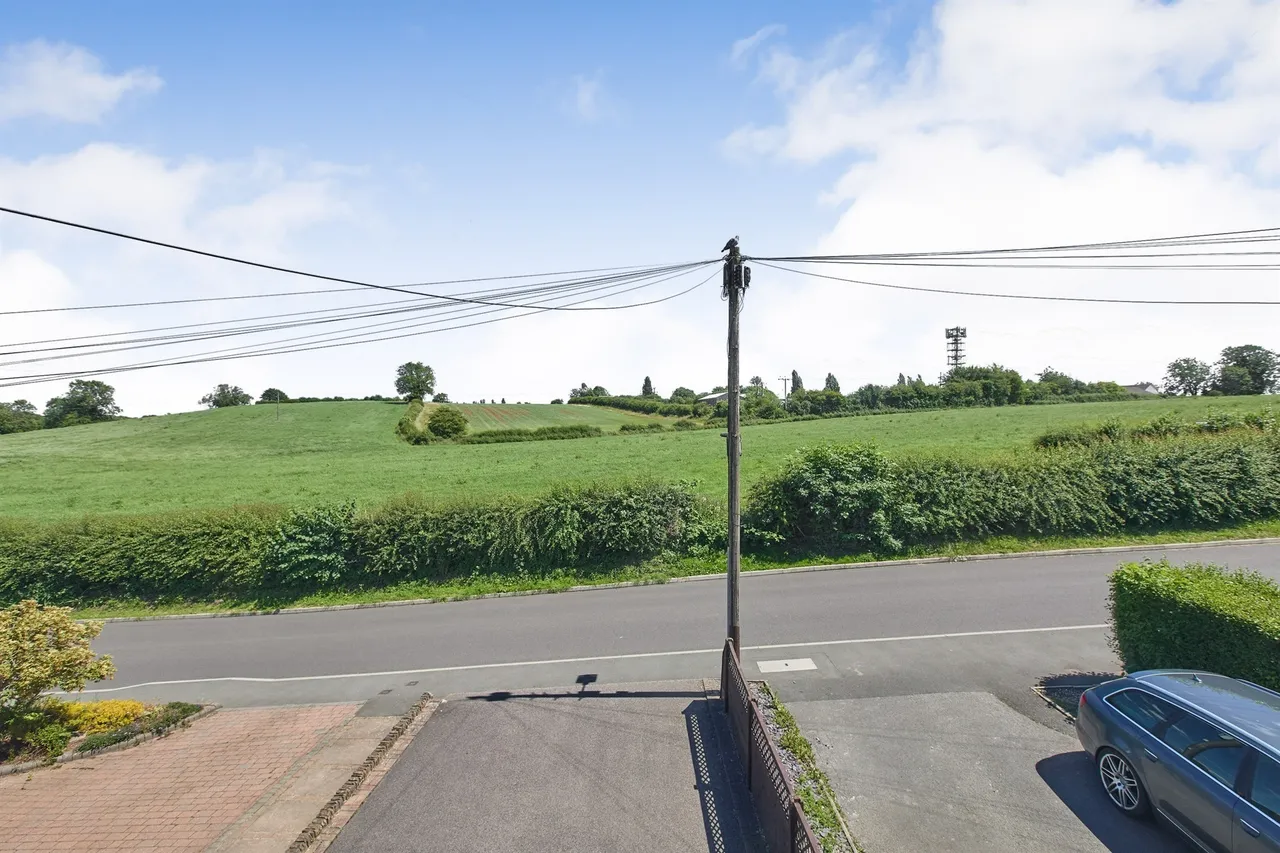 Beacon Road, Rolleston-On-Dove, DE13, photo 2