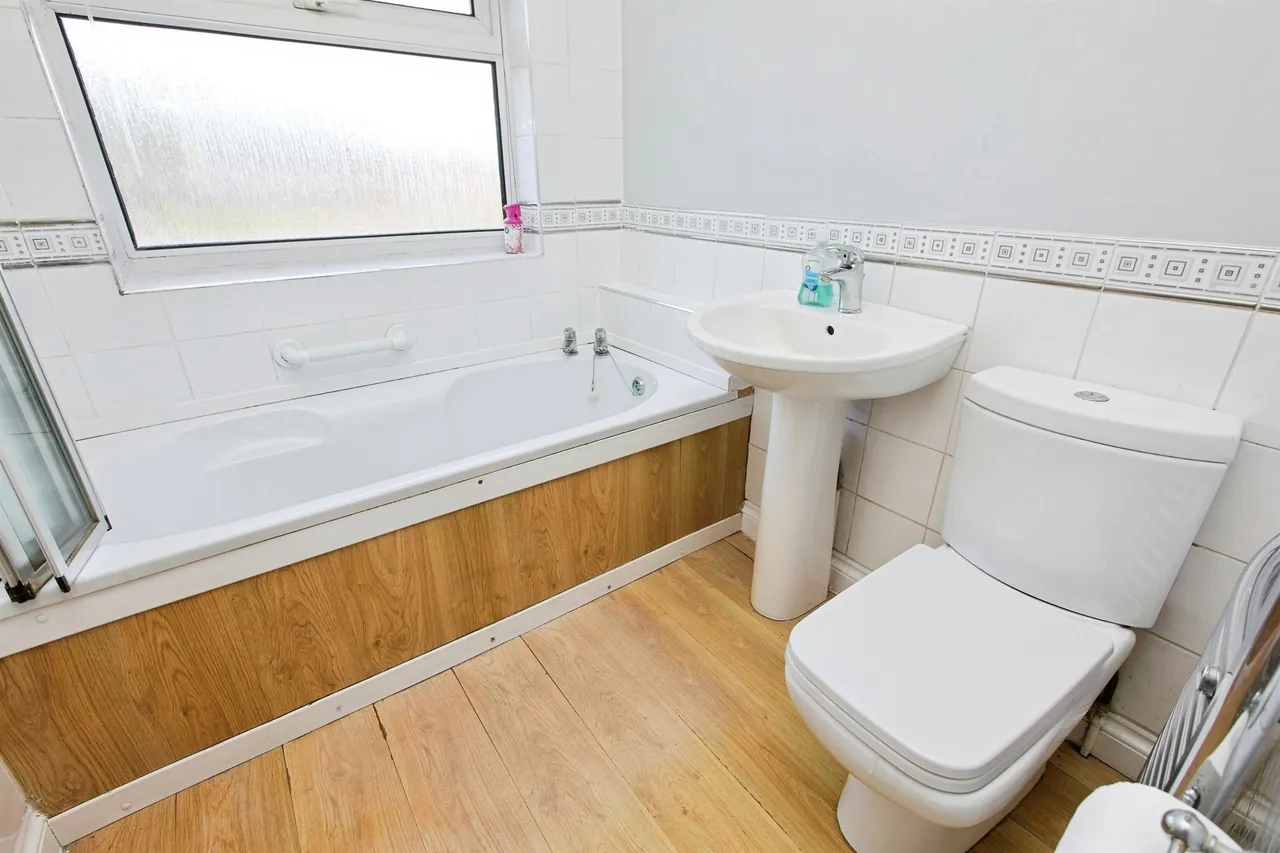 Beacon Road, Rolleston-On-Dove, DE13, photo 5