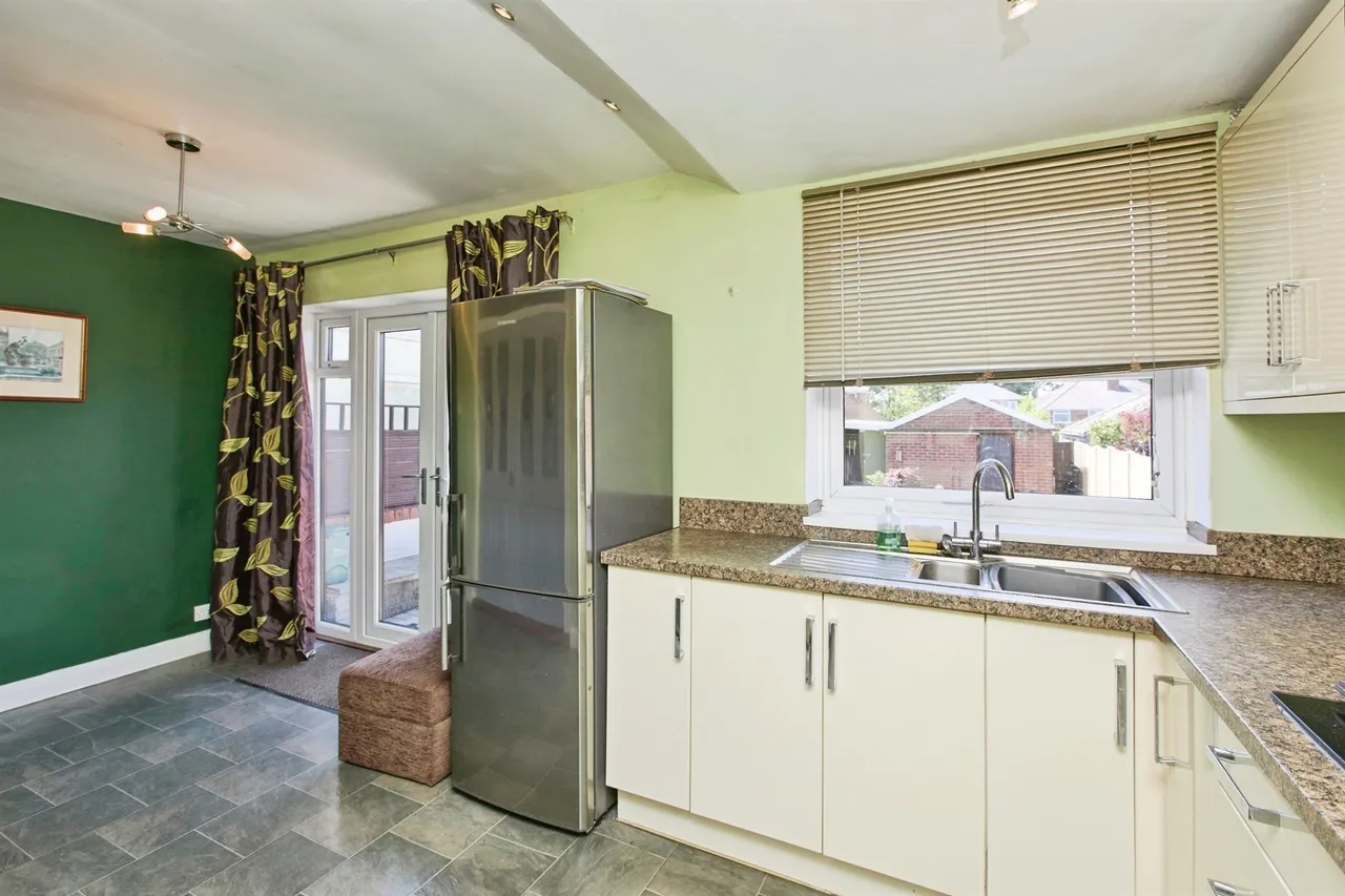 Beacon Road, Rolleston-On-Dove, DE13, photo 13
