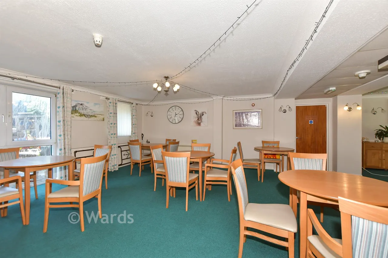 Sandgate Road, Folkestone, CT20, photo 12