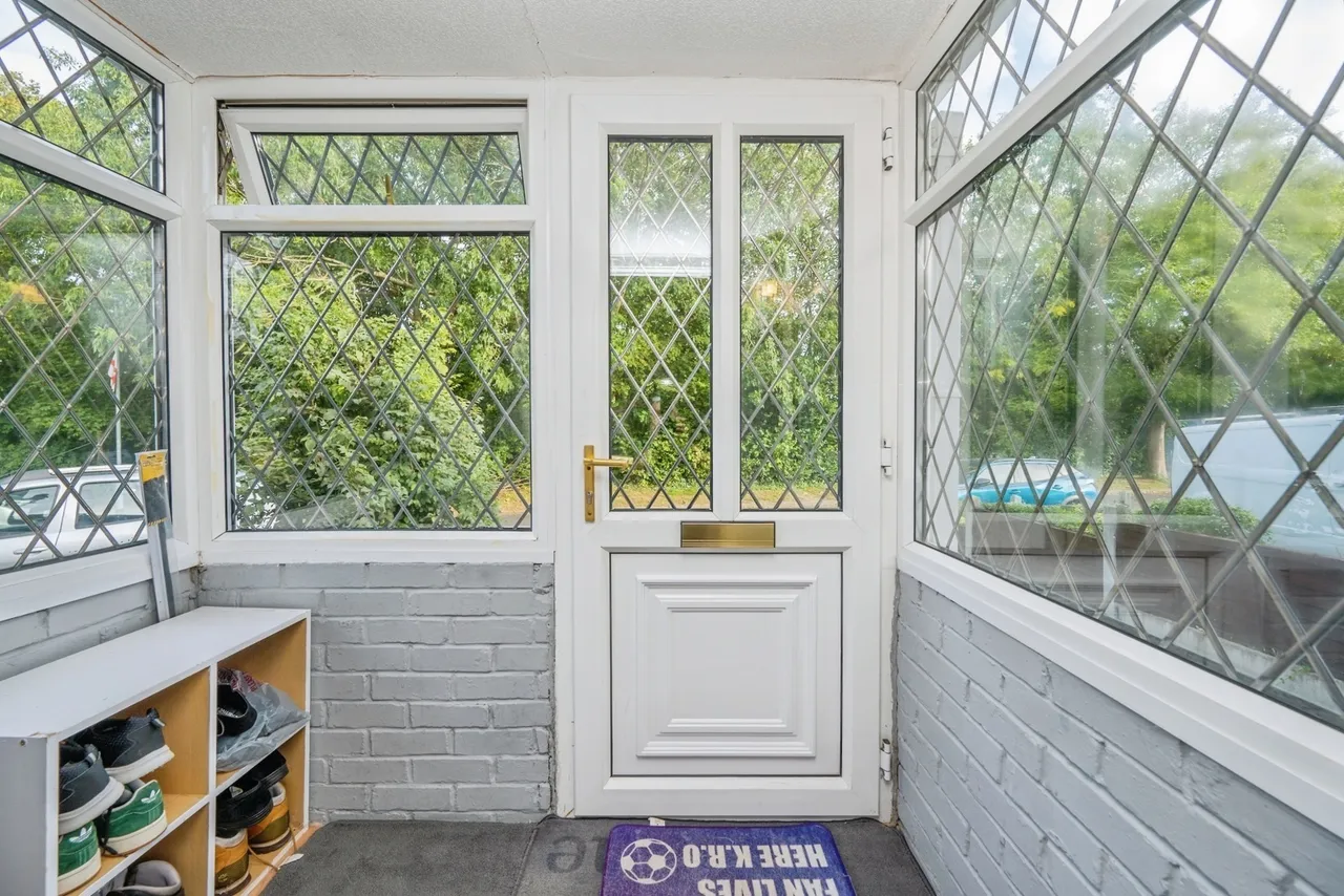 Collett, Tamworth, B77, photo 17