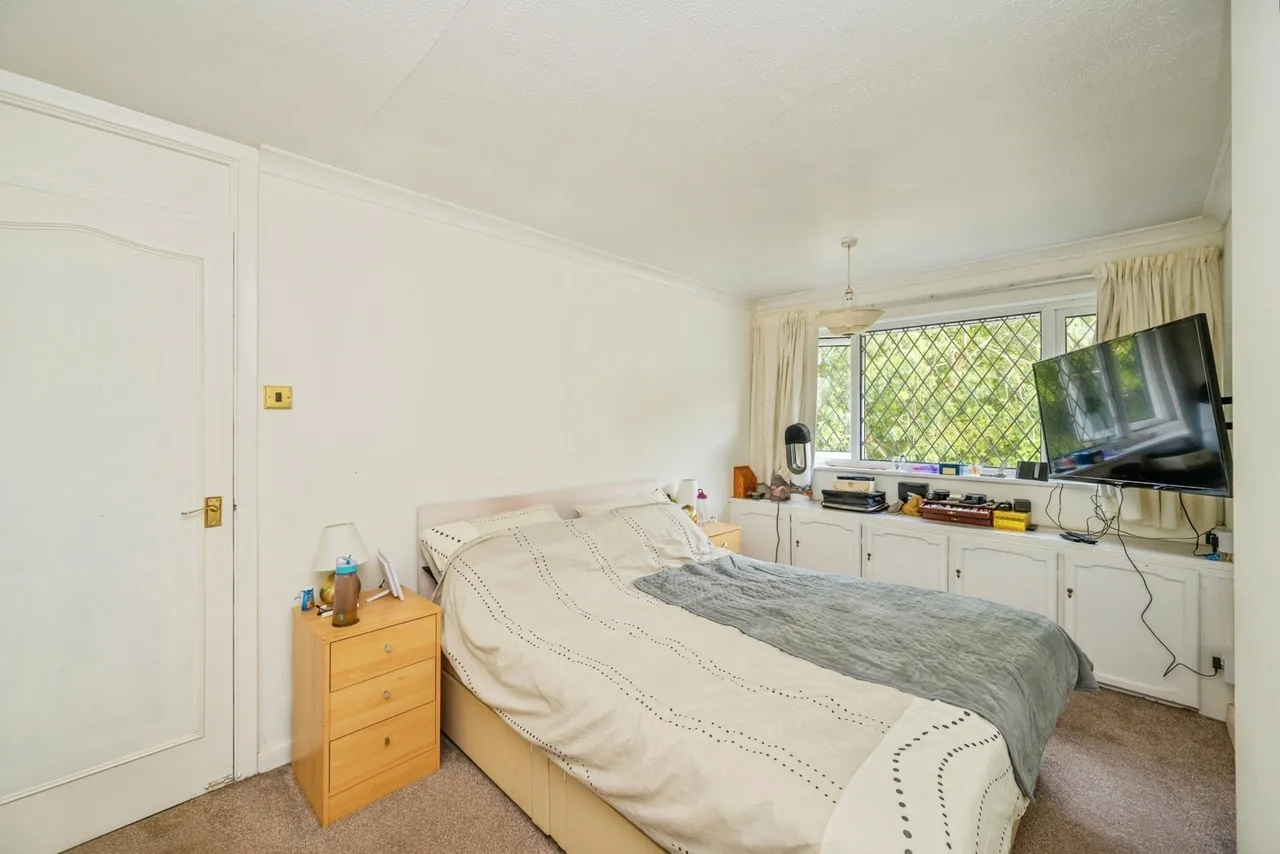 Collett, Tamworth, B77, photo 15