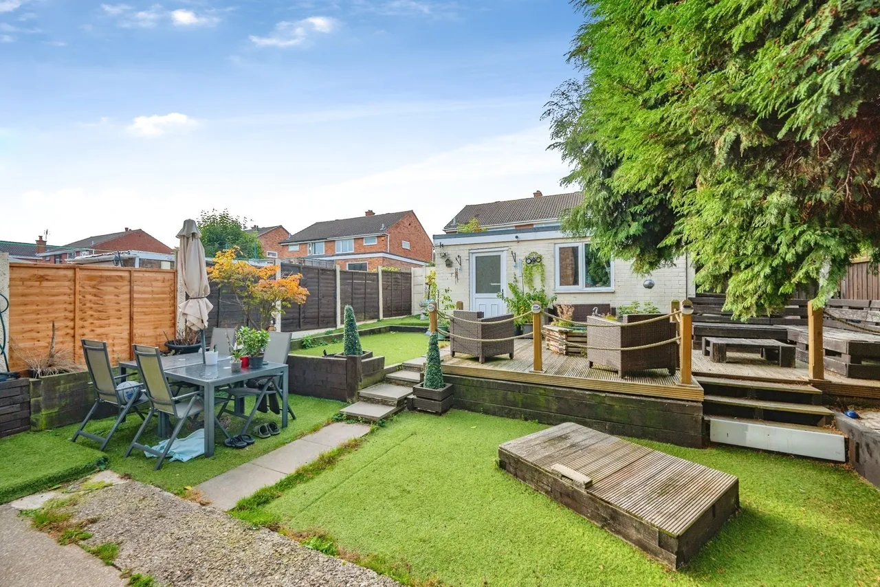 Collett, Tamworth, B77, photo 10