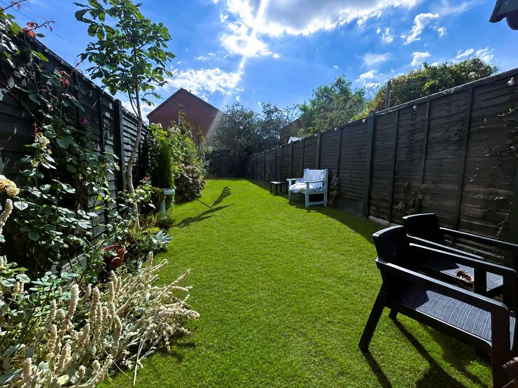 Albutts Road, Brownhills, WS8, photo 8