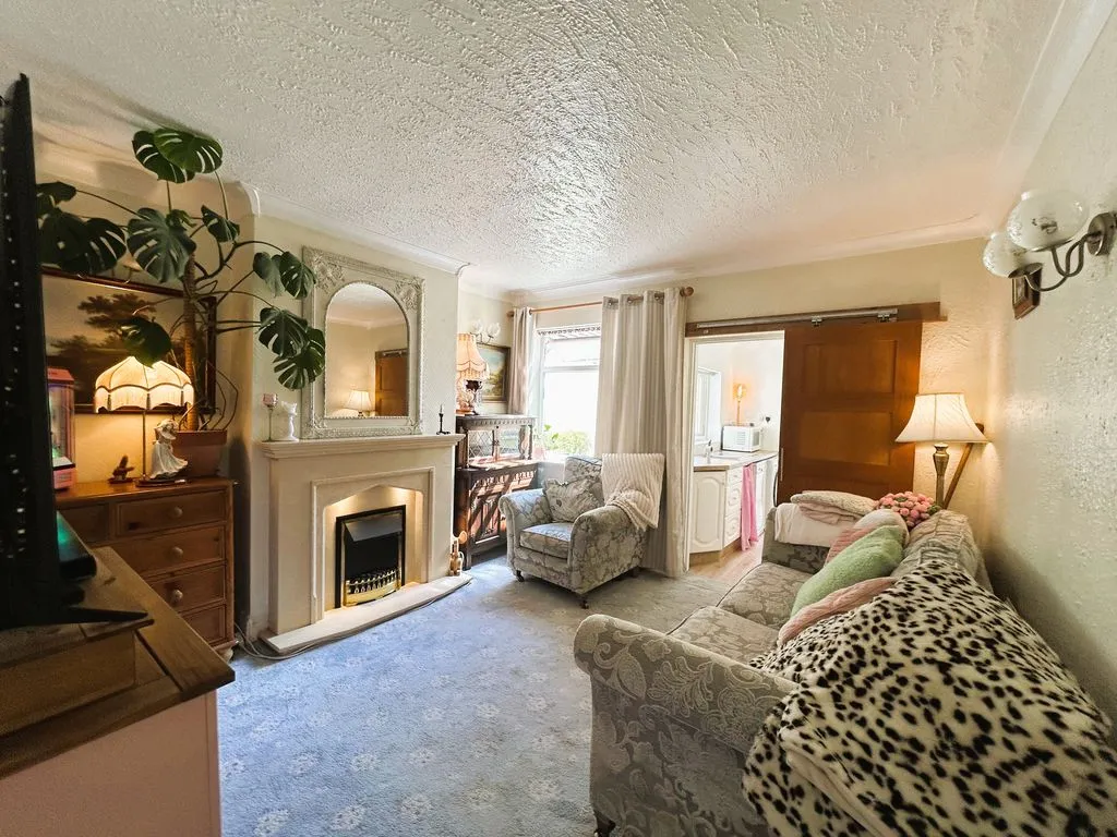Albutts Road, Brownhills, WS8, photo 3
