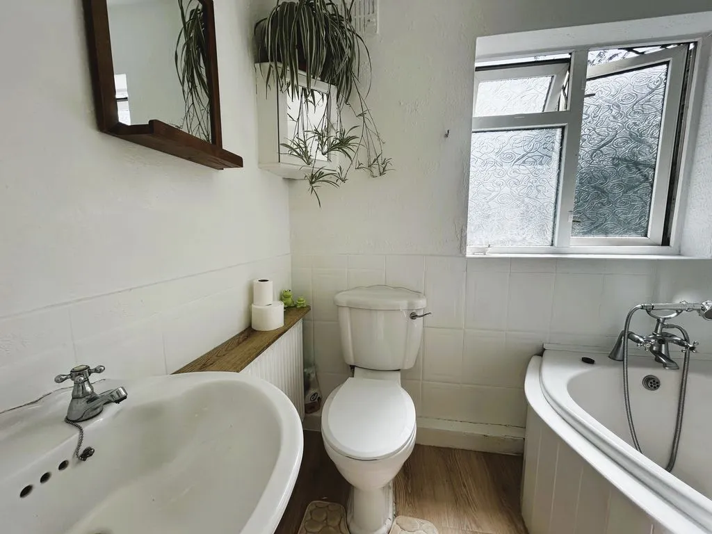 Albutts Road, Brownhills, WS8, photo 5