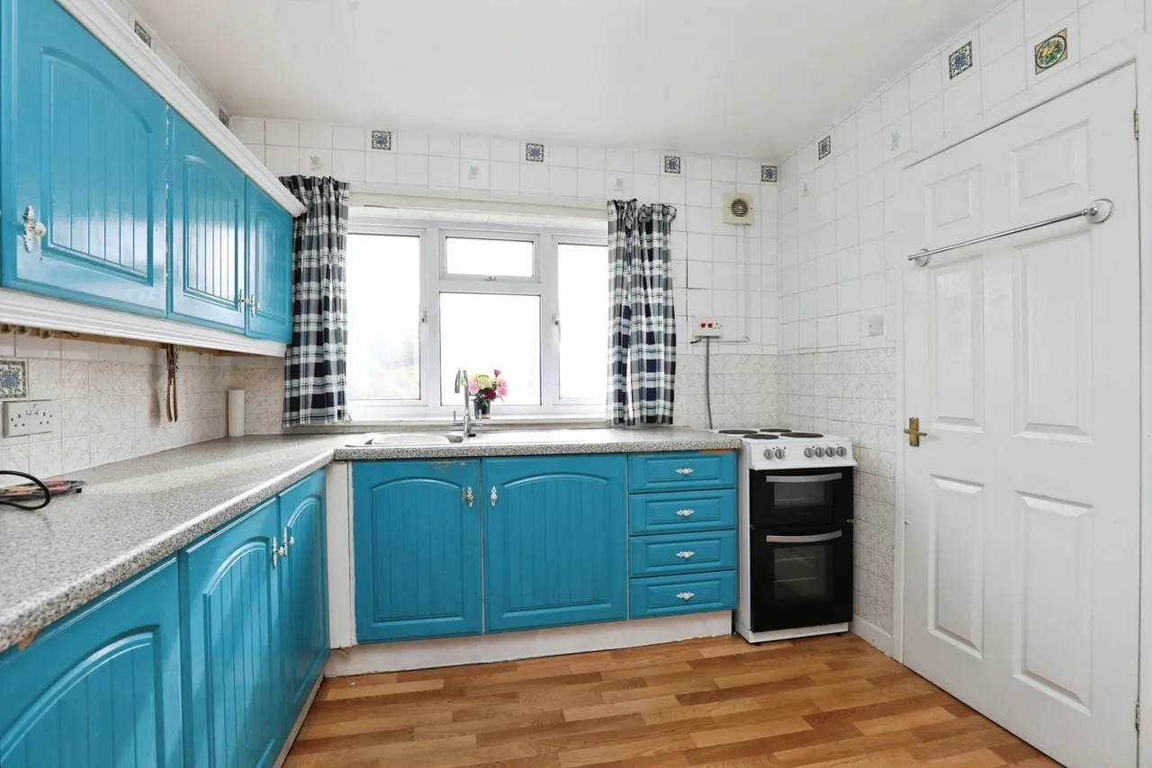Underwood Lane, Crewe, Cheshire, CW1, photo 4