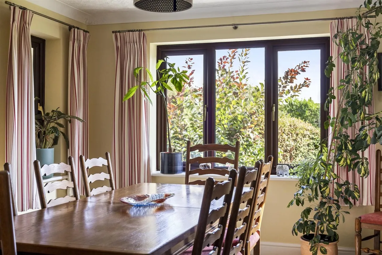 Cherry Gardens, High Salvington, Worthing, photo 19