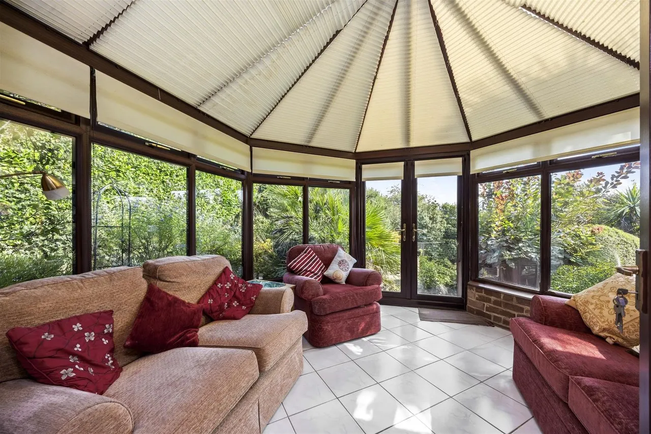 Cherry Gardens, High Salvington, Worthing, photo 18