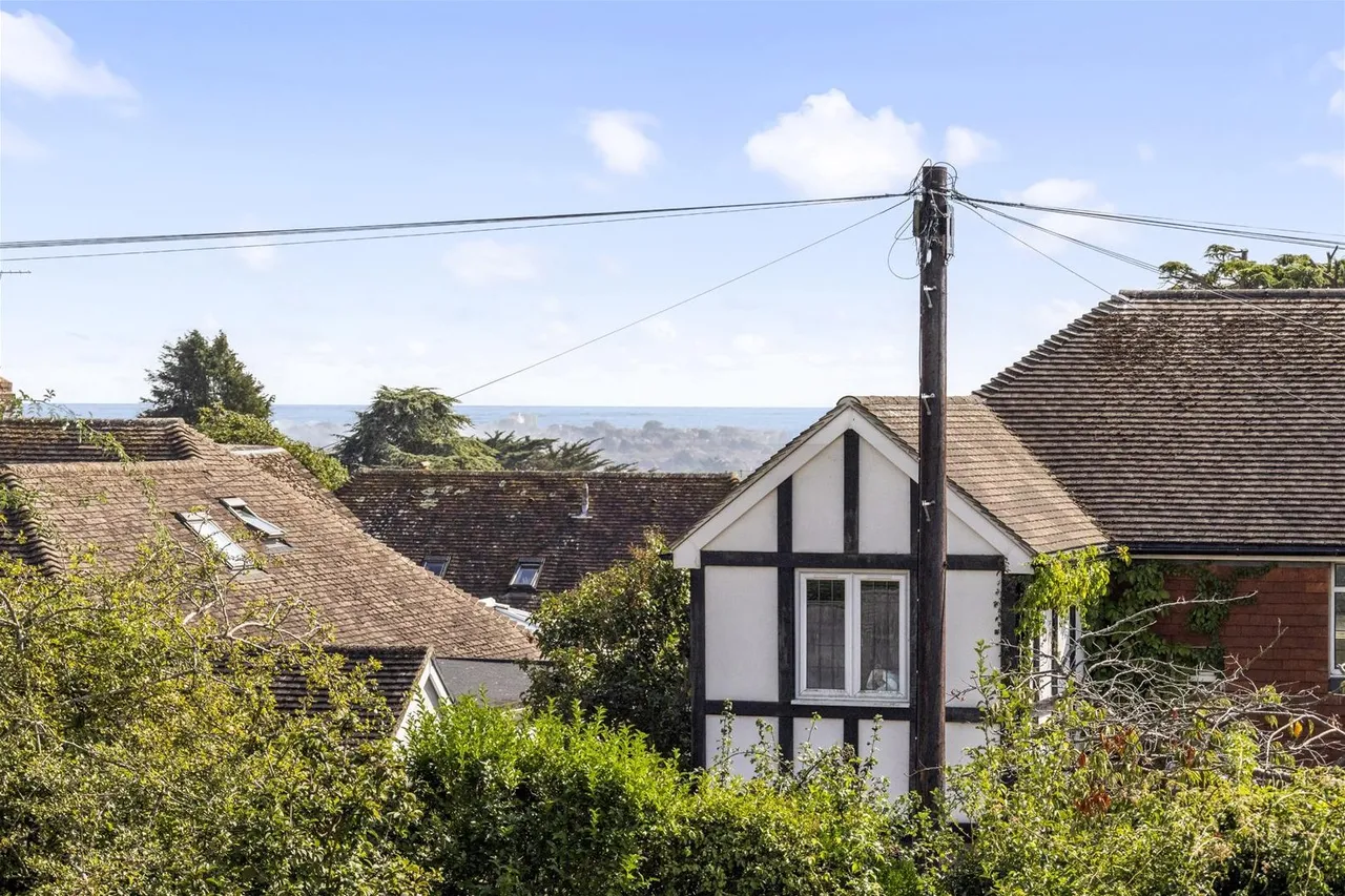 Cherry Gardens, High Salvington, Worthing, photo 9