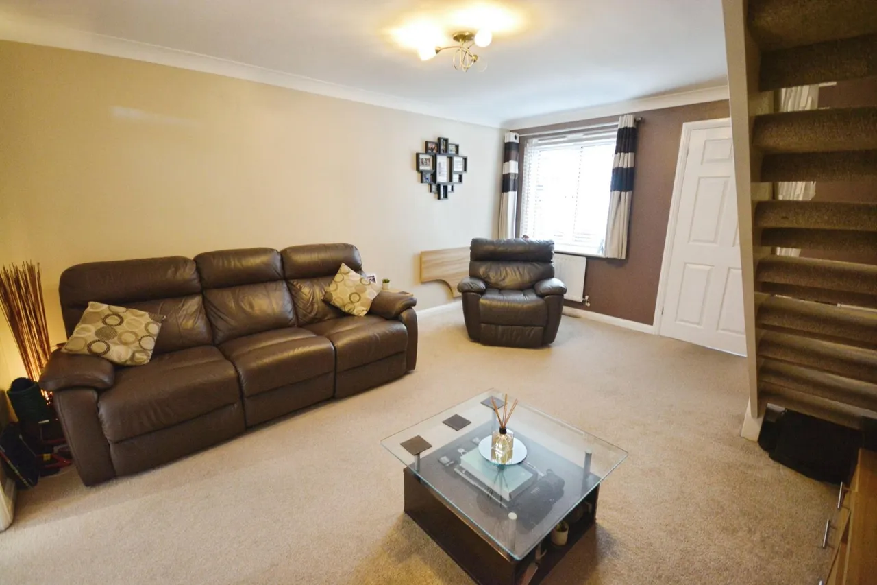 The Beacons, Stevenage, SG1, photo 2