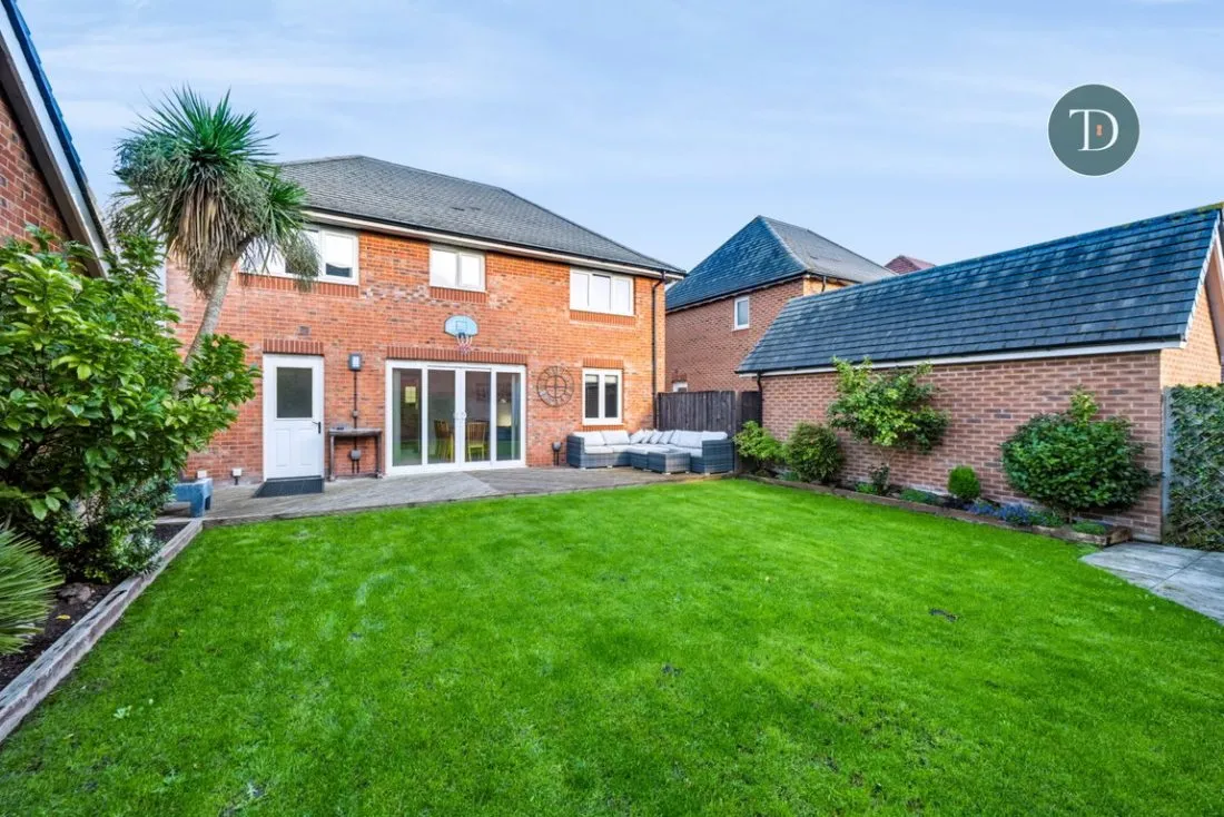 Leamington Road, Little Sutton, CH66, photo 39