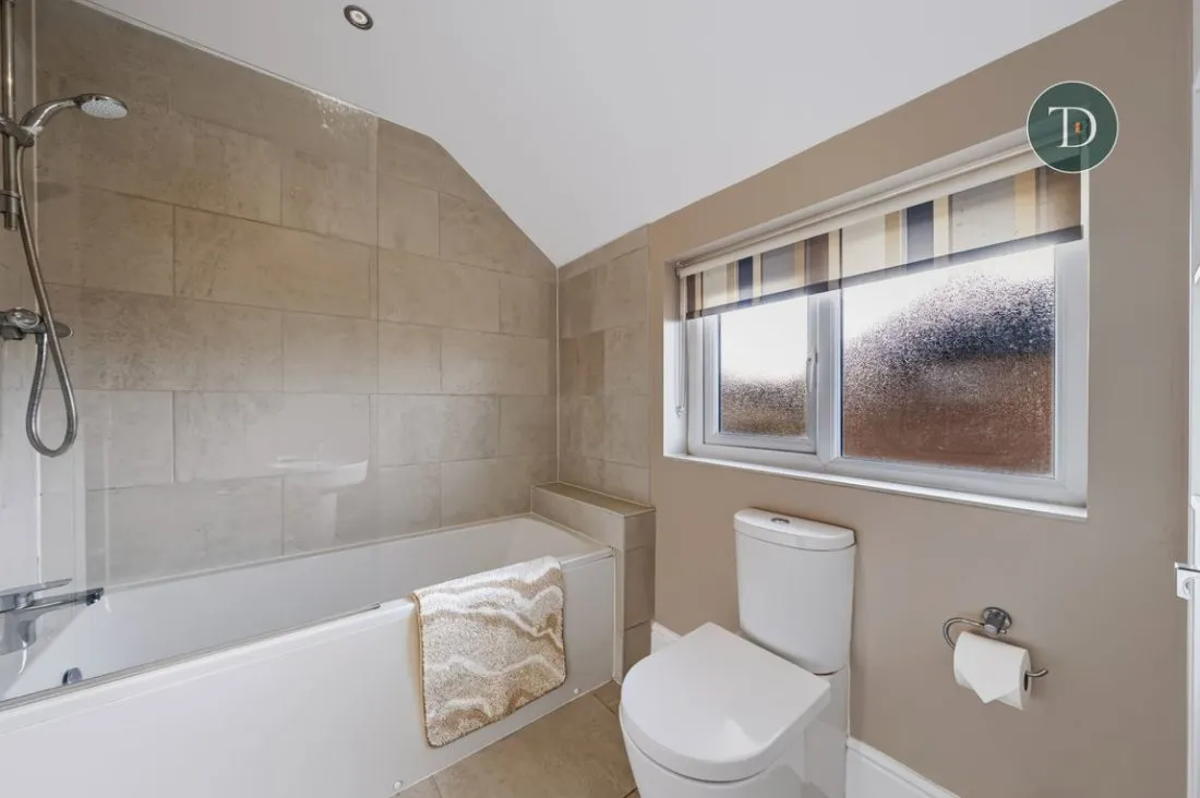 Leamington Road, Little Sutton, CH66, photo 33