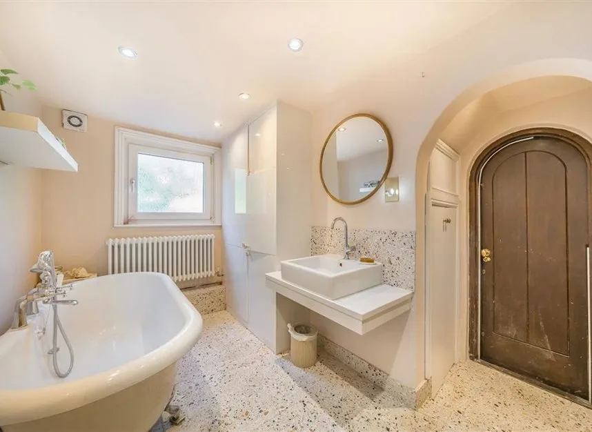 Fairthorn Road, Charlton, SE7, photo 6