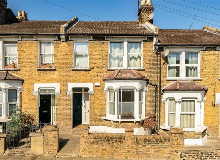 1 bed flat for sale, Fairthorn Road, Charlton, SE7