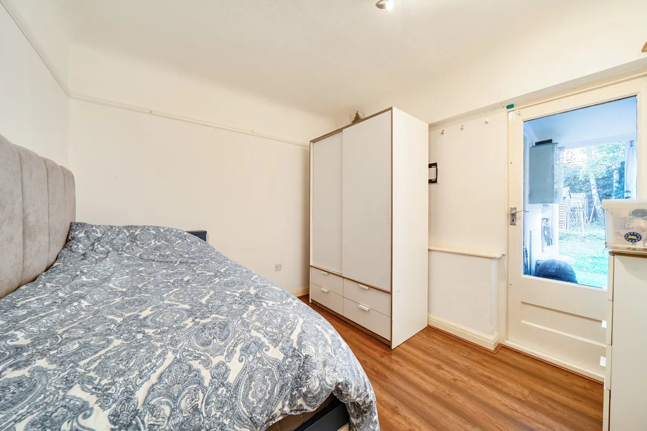 Field End Road, Ruislip, HA4, photo 12