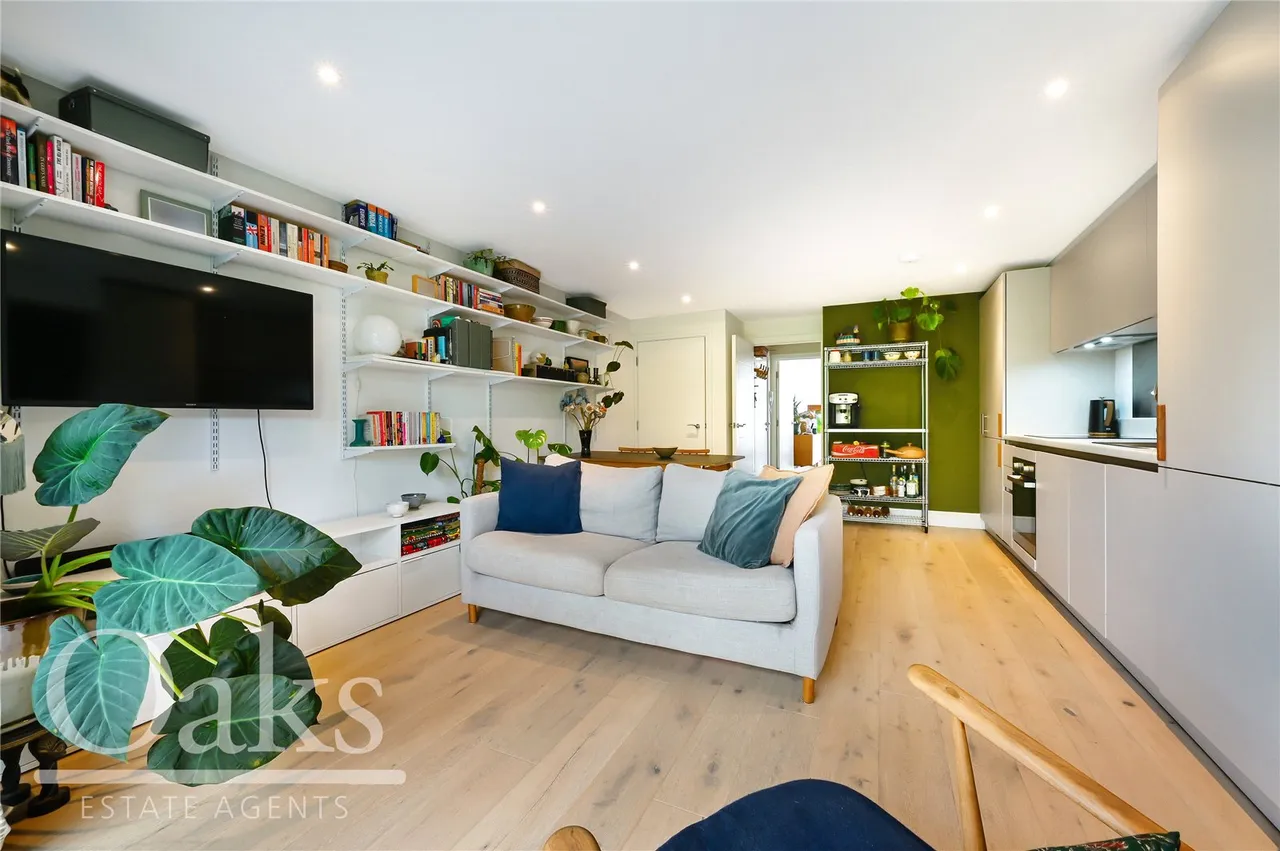 Hollamby Lane, West Norwood, SE27, photo 2