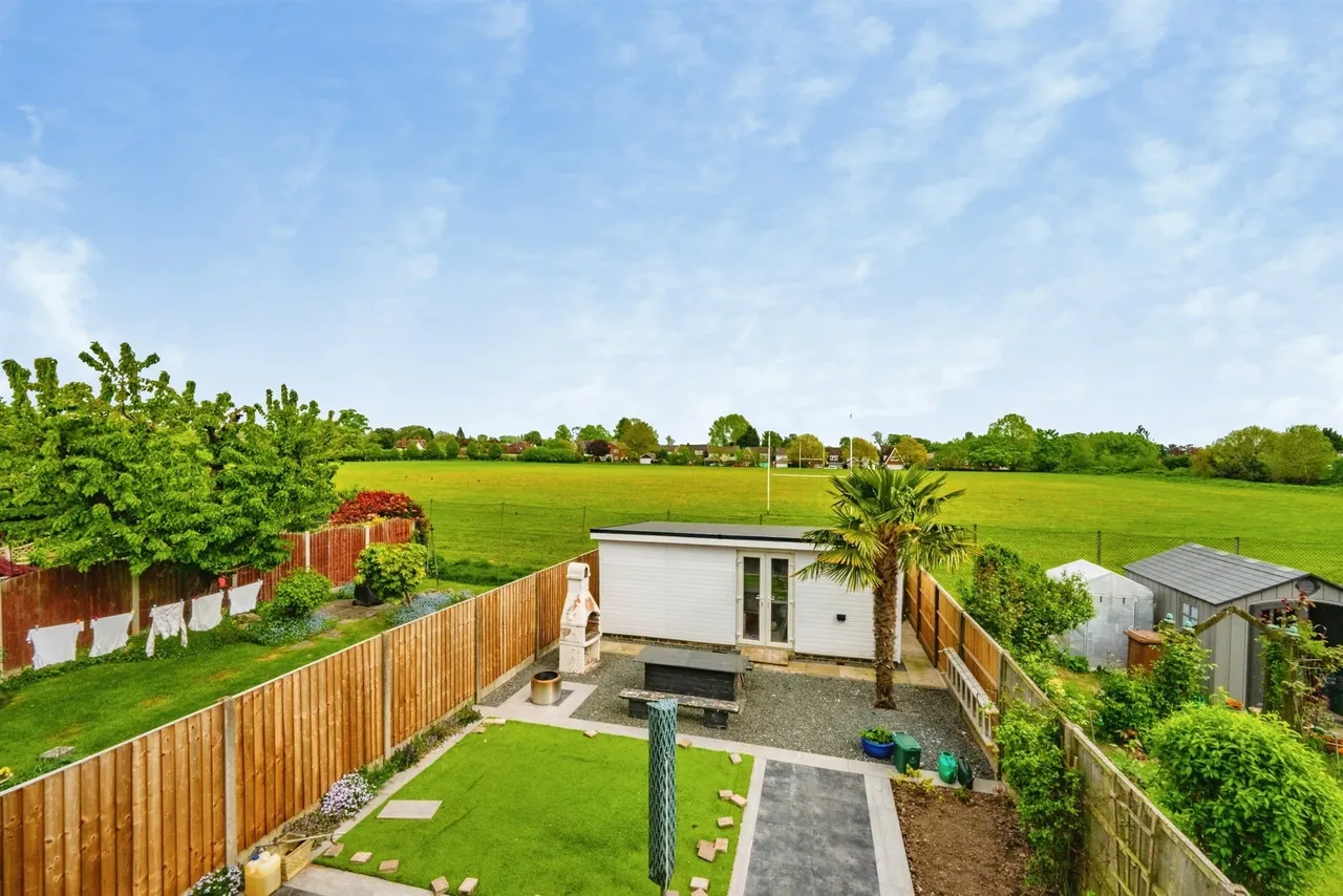 Leslie Close, Littleover, DE23, photo 14