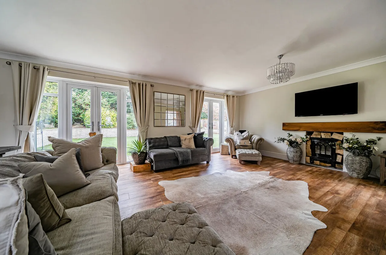 The Fairway, Camberley, Surrey, GU15 1EF, photo 4
