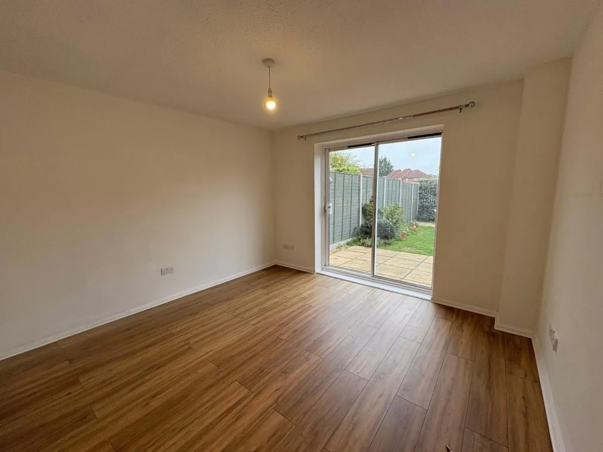 Katherine Close, Churchdown, GL3, photo 3