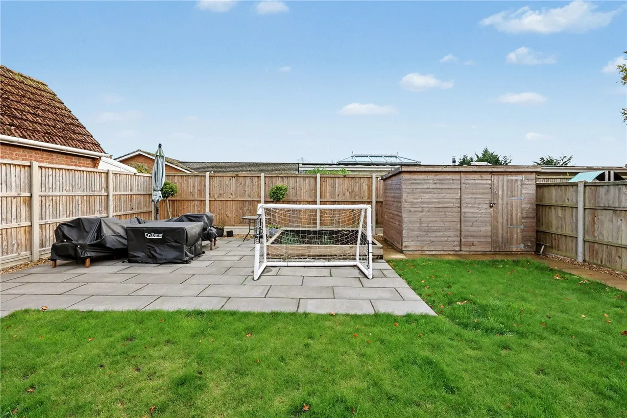 Drayton Wood Road, Hellesdon, Norwich, Norfolk, NR6, photo 9