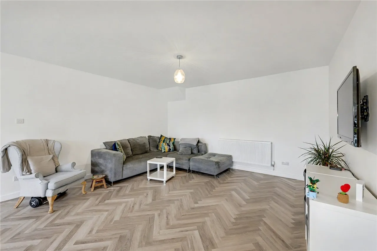 Drayton Wood Road, Hellesdon, Norwich, Norfolk, NR6, photo 2