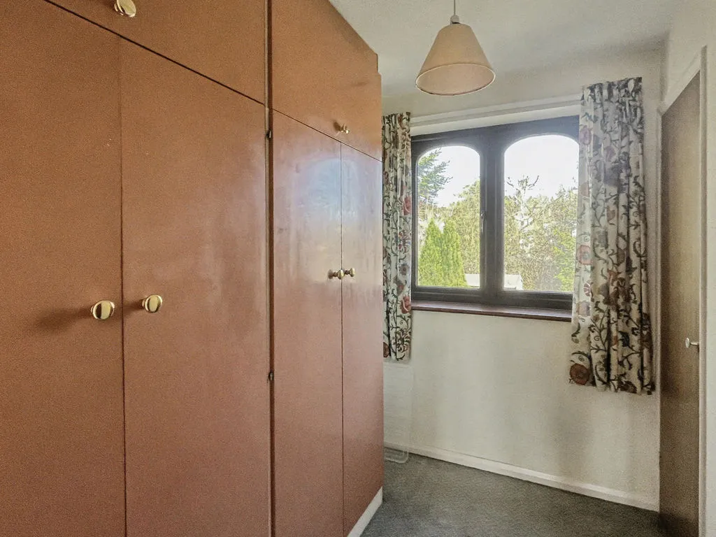 Sunnybank, Widmer End HP15 6PA, photo 11
