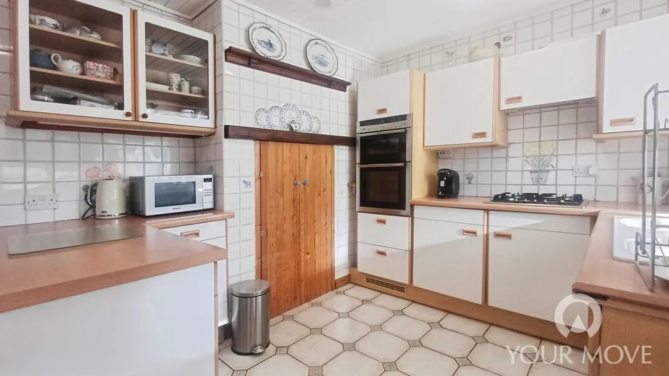 Valley Road, Church End, DA3, photo 7