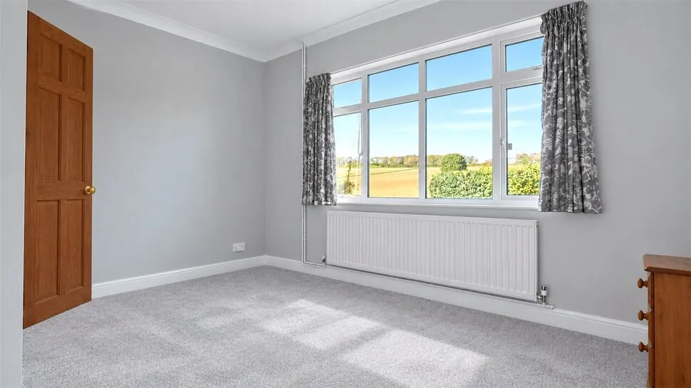 Valley Road, Church End, DA3, photo 14